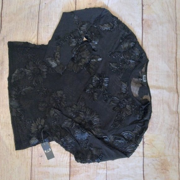 A.Z.I New York black lace blouse sz XS NWT - Picture 3 of 3